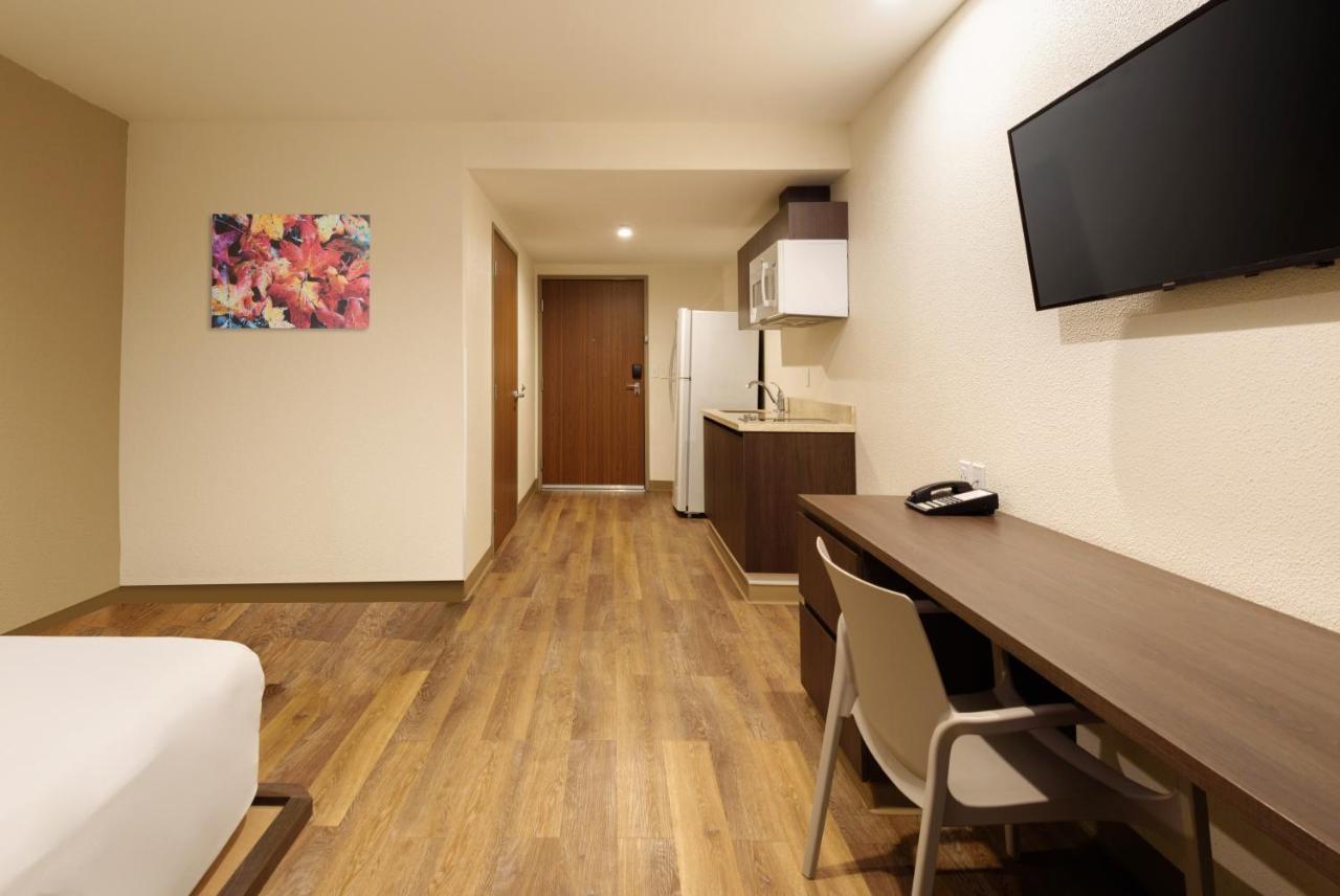 Extended Suites Tijuana Macroplaza Exteriör bild